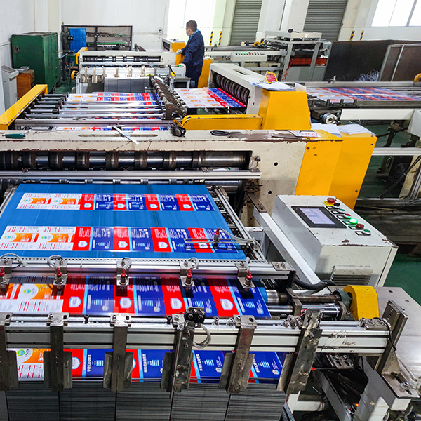 CMYK and Pantone Color Printed Tinplate Sheet for Aerosol Can